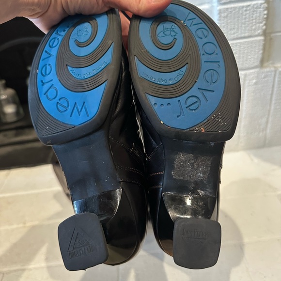 Fluevog EXCELLENT Wearever Hvala tall black boot w/ buttons - size 7.5 - Picture 15 of 16